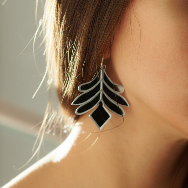 Almas Mirror Earring