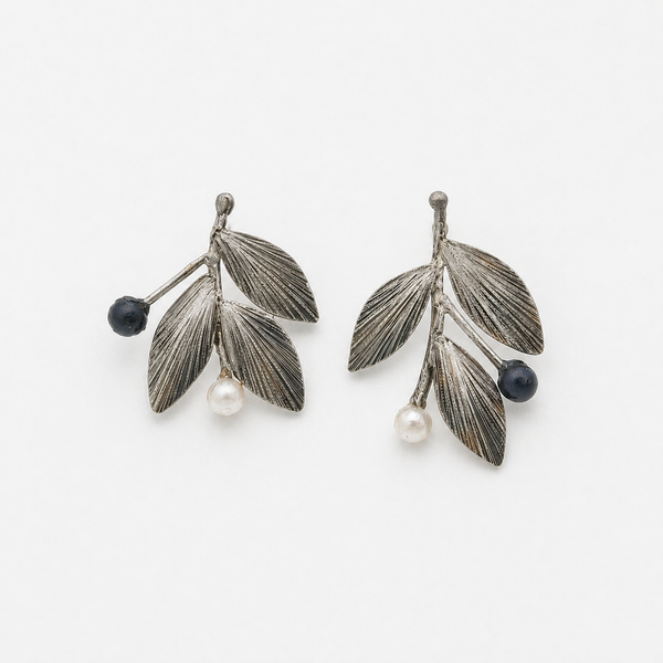 Silver Small Leaves Earrings with Pearls