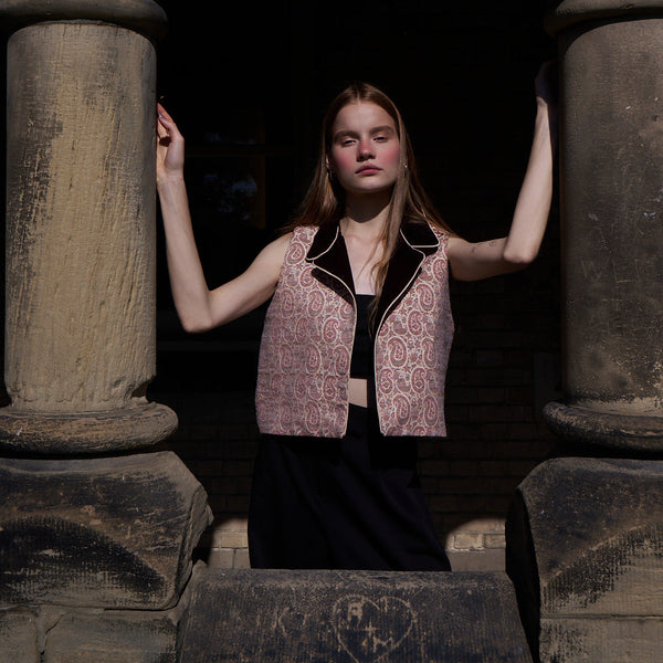 Black Velvet Collar Khatoon Vest