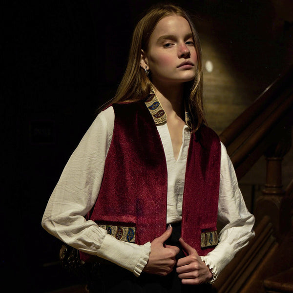 Yaghoot Velvet Vest