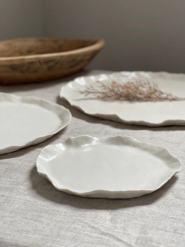 Freeform Dishes: Hands-On Pottery Workshop for Adults