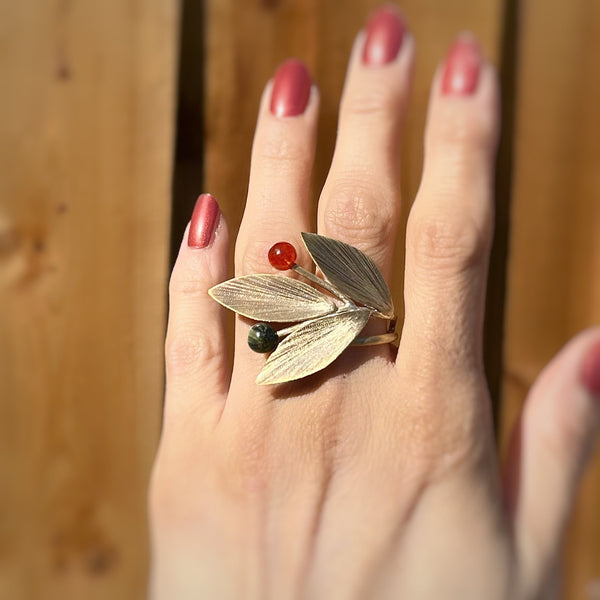 Leafy Brass Ring