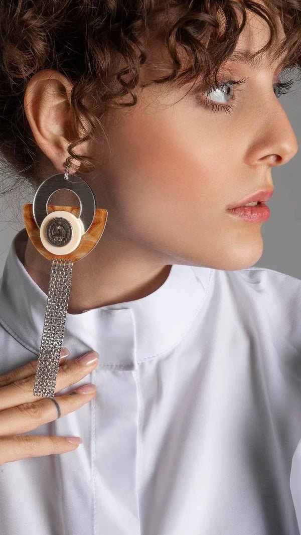 Shadow Beige Earring