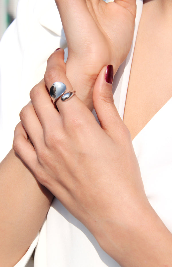 Mowj Silver Ring