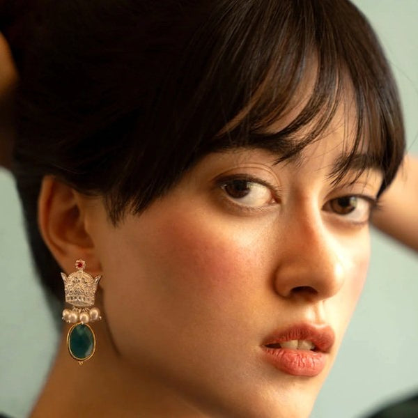 Silver Crown Earrings with Freshwater Pearls and Drop Agate