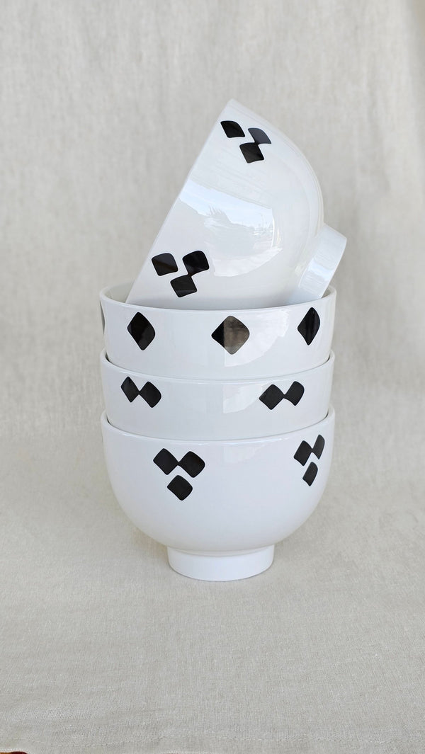 Black Farsi dots medium bowl