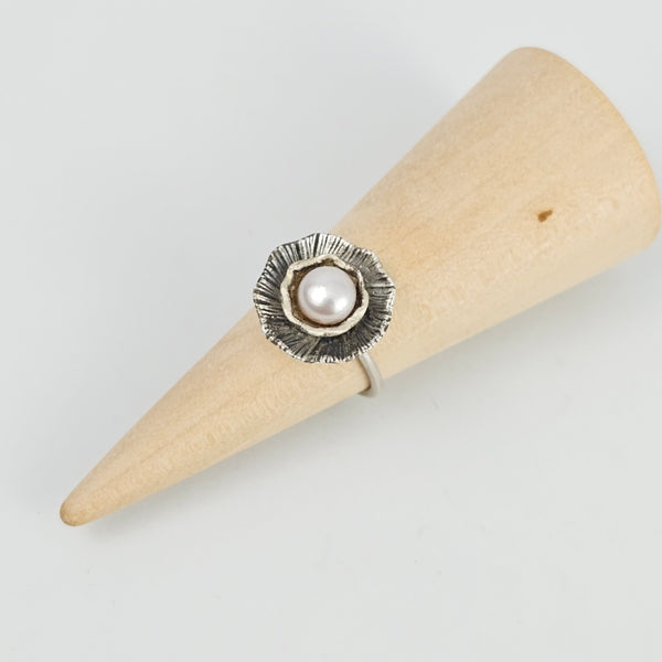 Silver Radiance Pearl Ring
