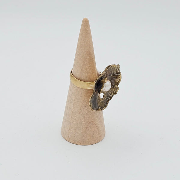 Winter Blooms Brass Ring with Pearl