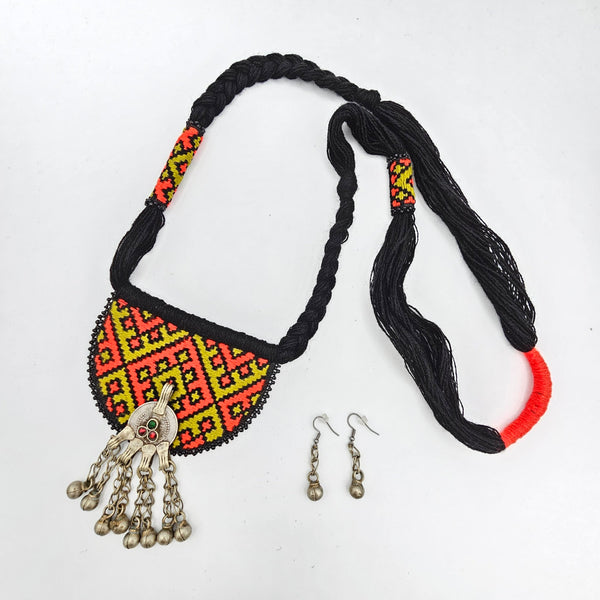 Vintage embroidery Necklace With Earring