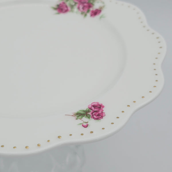 Wavy Rim Medium Golesorkhi Plate With Gold Touches & Clear Glass Stand