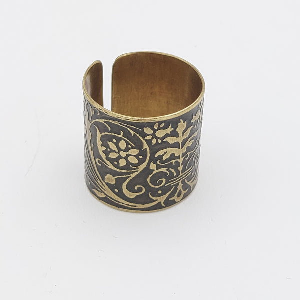 Persian Motif Handmade Brass Ring