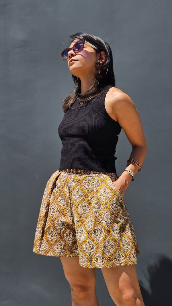 Parto Qalamkari Short