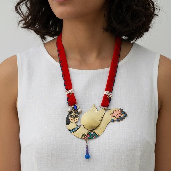 Hoorava Necklace