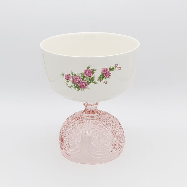 Golesorkhi Deep Bowl With Short Pink Glass Stand