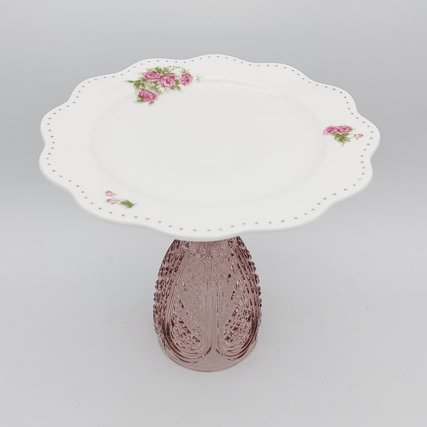 Wavy Rim Medium Golesorkhi Plate With Gold Touches & Glass Stand