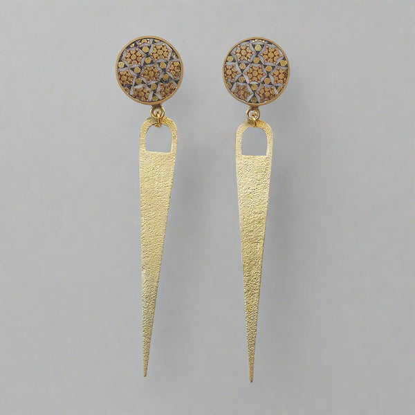 Septum-Khatam Brass Earring with gold finish