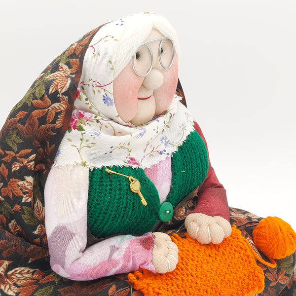 Sitted Bibi Gol with Crochet