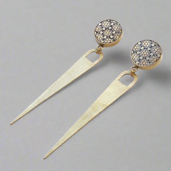 Septum-Khatam Brass Earring with gold finish