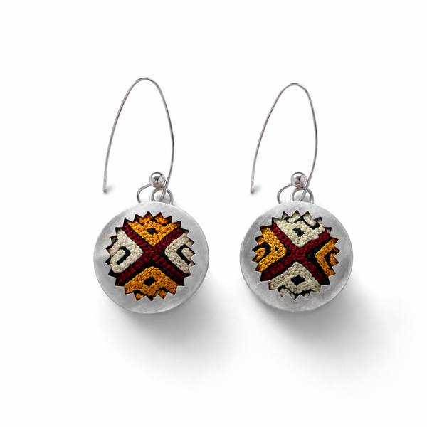 Konj Round Silver Earrings