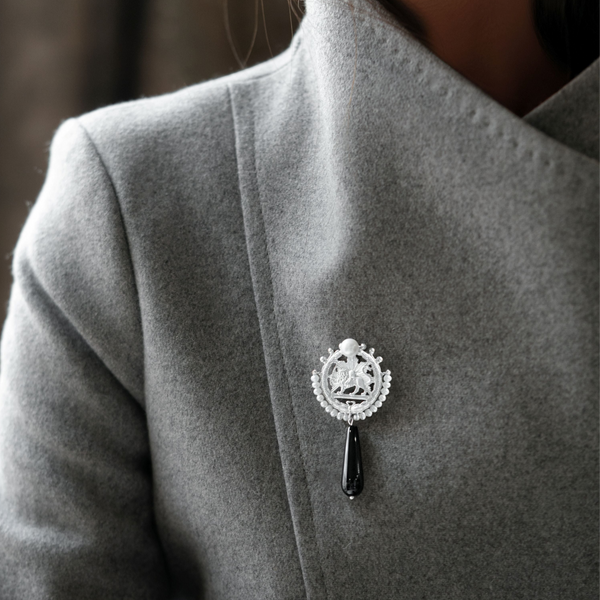 Lion & Sun Silver Brooch with Pearl-Onyx