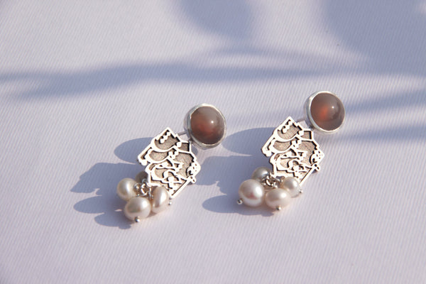Be Happy Agate and Pearl Earrings