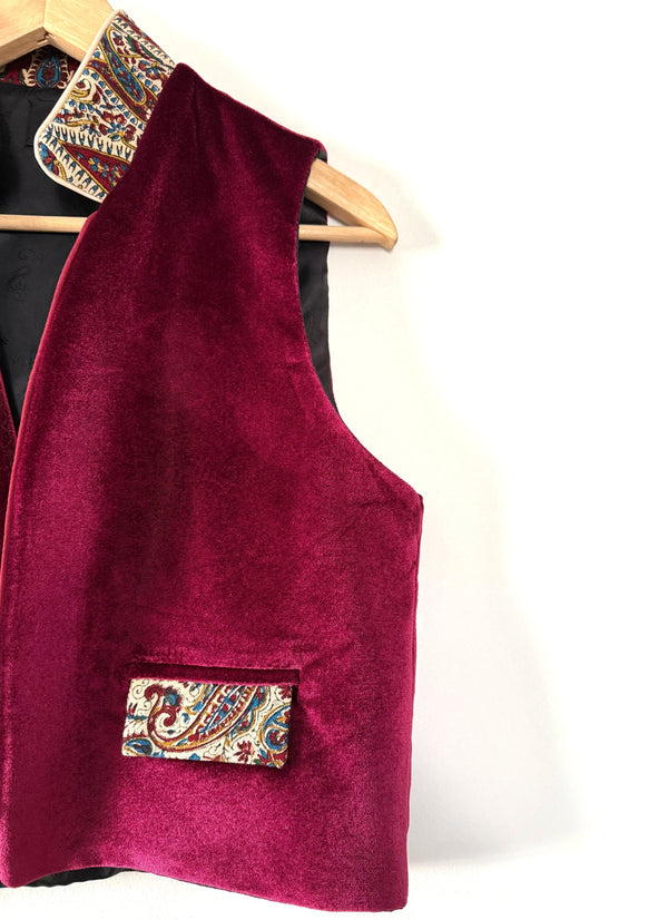 Yaghoot Velvet Vest
