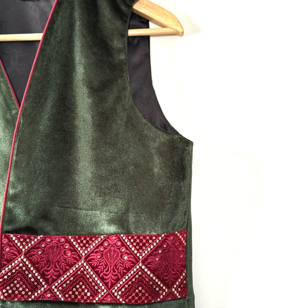 Baloot Vest