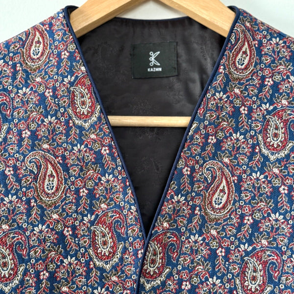 Sormeh Vest