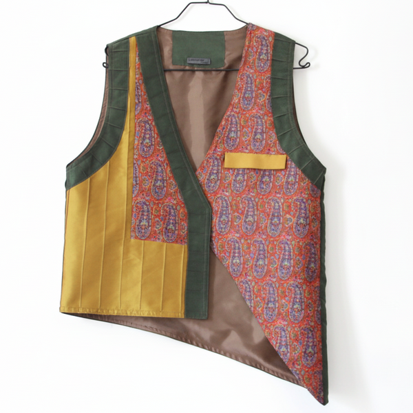 Gousheh Vest