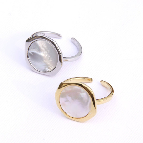 Silver Pearl Ring
