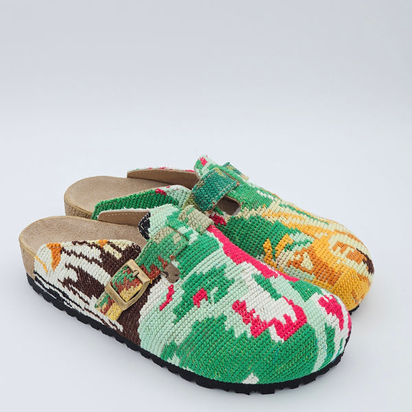 Vintage Gobelin Tapestry Toe-Closed Sandal [Size 7.5]