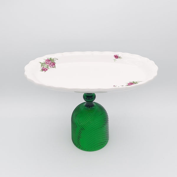 Golesorkhi Oval Plate with Green Stand