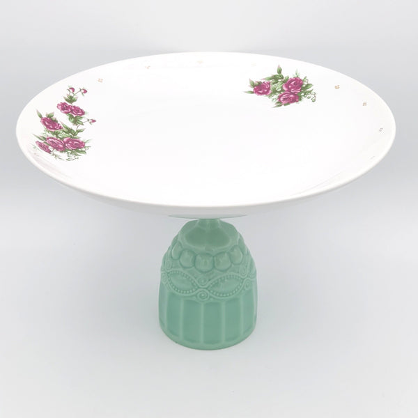Rounded Golesorkhi with Vintage Glass Stand