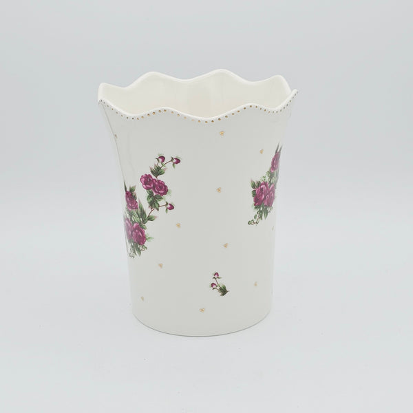 GoleSorkhi Vase with Gold Touches