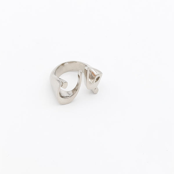 Jaan Calligraphy Ring