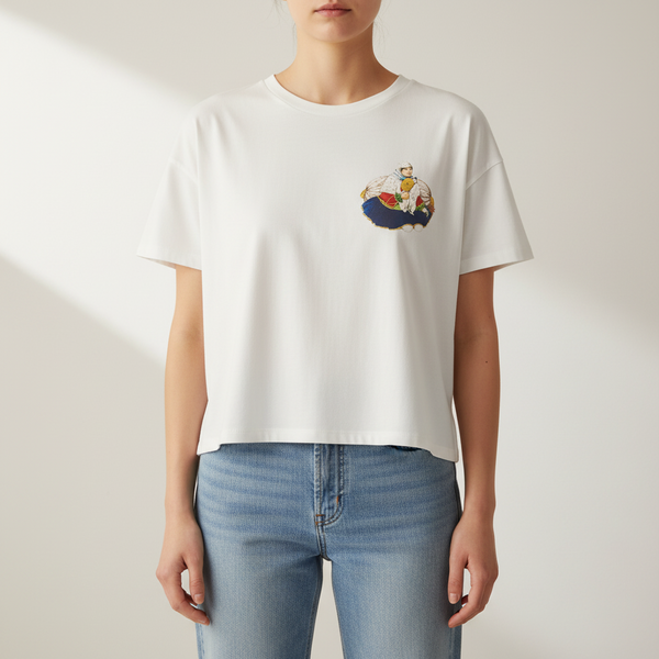 Sitting Qajar Lady Women’s T-shirt