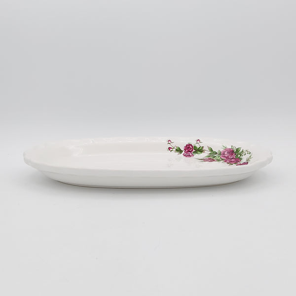 Golesorkhi Oval Wavy Rim Dish