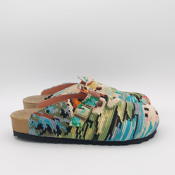 Vintage Gobelin Sandals [Size 8.5]