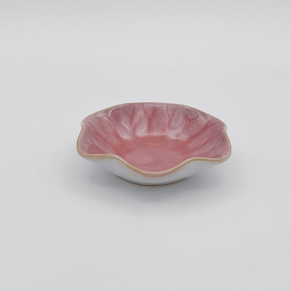 Small Wavy Flower Bowl