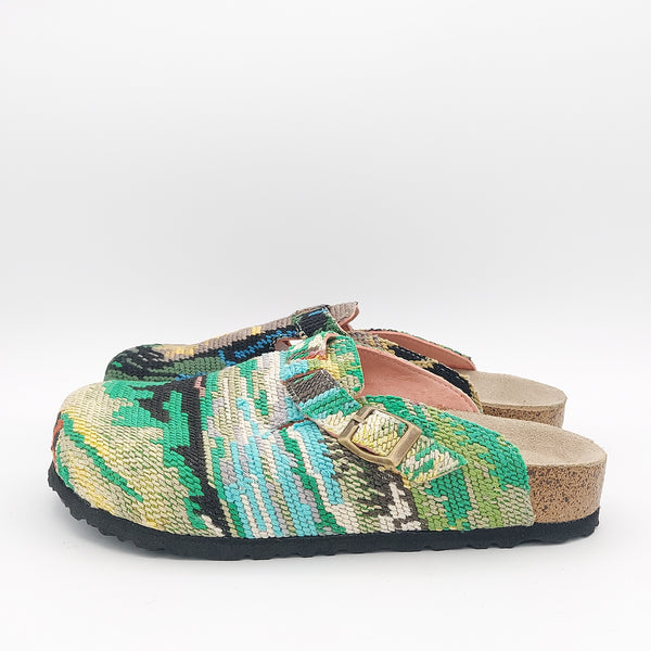 Green Vintage Gobelin Sandals [Size 6.5]