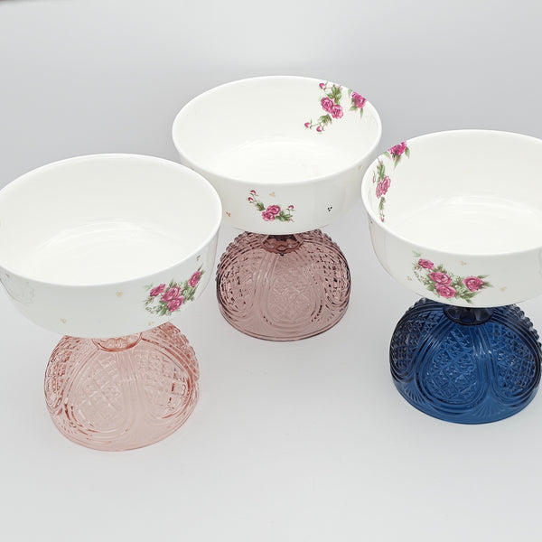 Golesorkhi Bowl With Gold Touches & Short Glass Stand