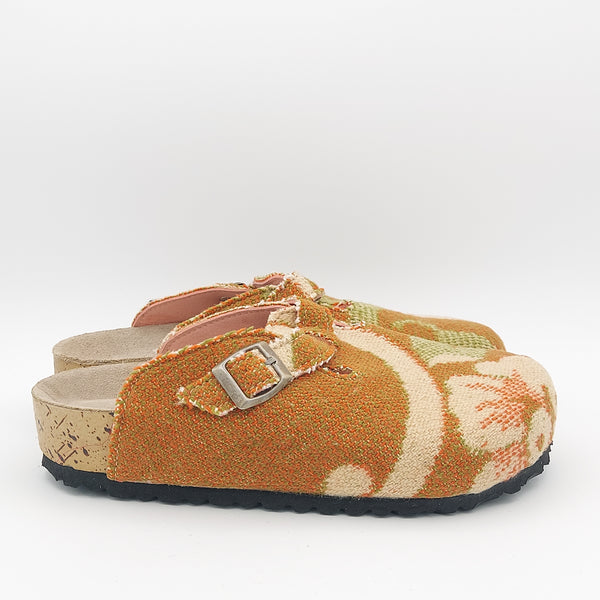 Brown Vintage Sandals [Size 5.5]