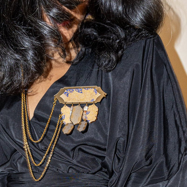 Vaqar Brooch – Golden Beige